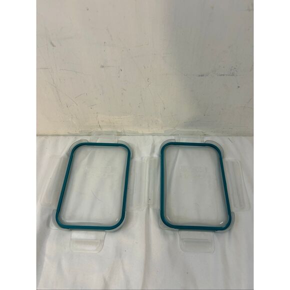 2 Snapware blue lids 6"x6" Blue trim replacements - Picture 3 of 5